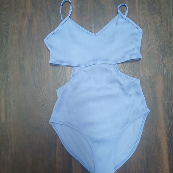Abercrombie Kids Light‎ Blue Swimsuit - Picture 1 of 6